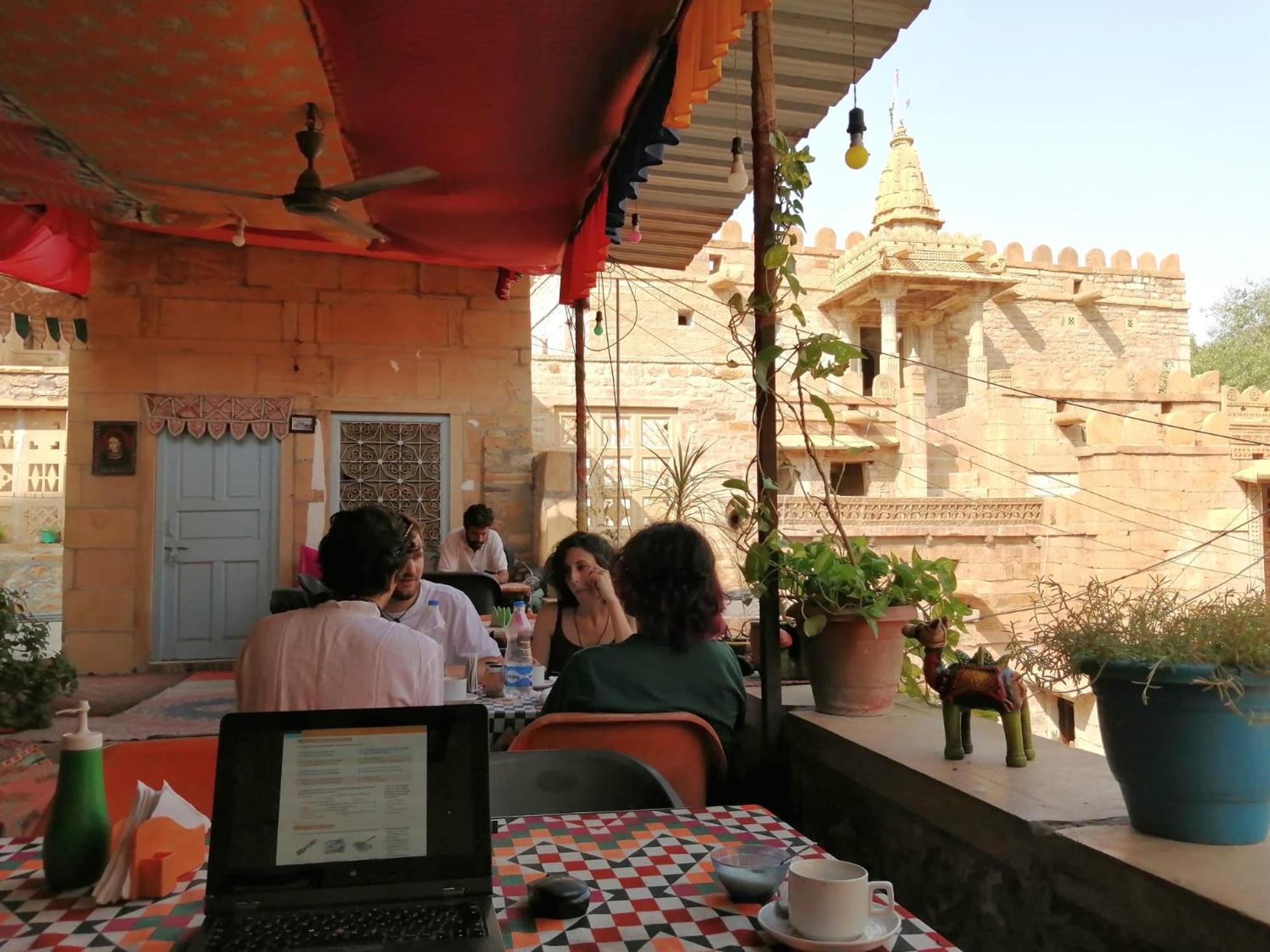 Hostel Marigold Home Stay Jaisalmer Exteriör bild